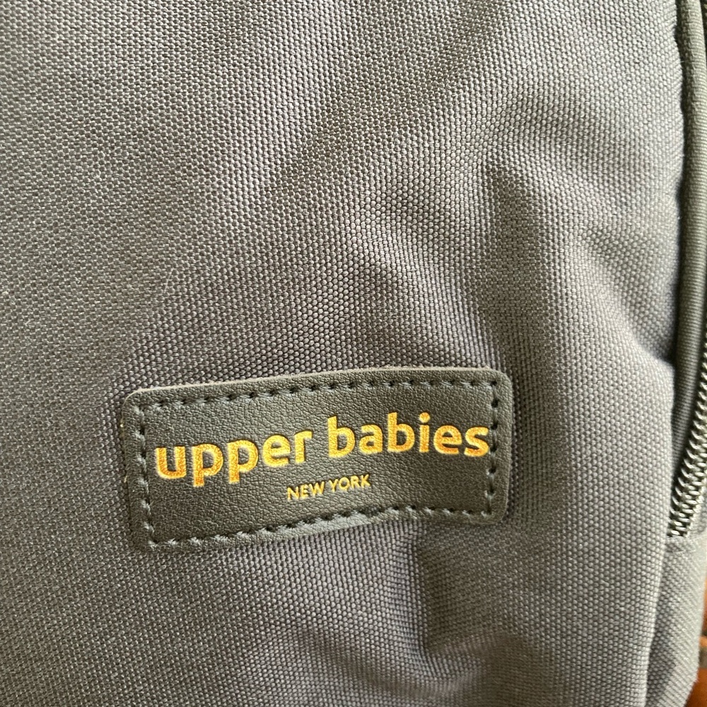 New Upper Babies New York Designer Backpack Diaper Bag - Picture 2 of 7